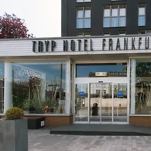*** Hotel Tryp By Wyndham Frankfurt Duitsland